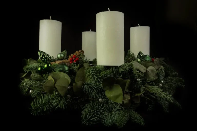 Advent 2026: Dates, Meaning, and Weekly Themes