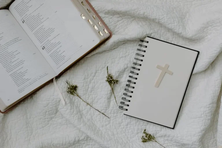 Best Prayer Journaling Ideas for Beginners