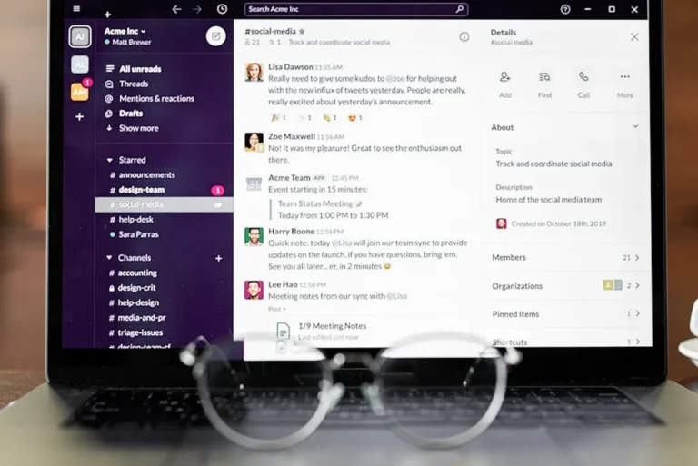 Nuzzel Review: What It Is, Features, Safety, and Alternatives