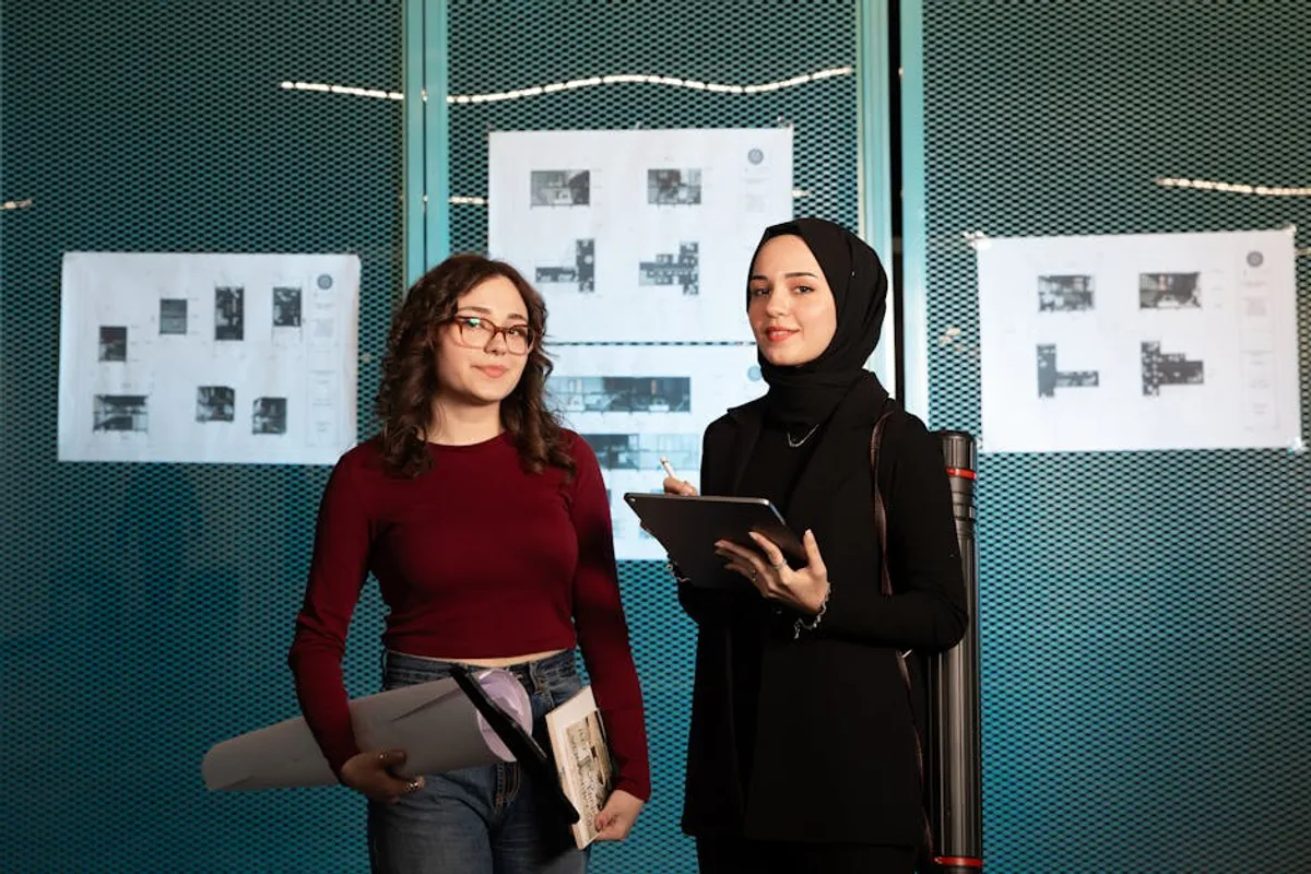 Shayarlist Review: What It Is, Features, Safety, and Alternatives